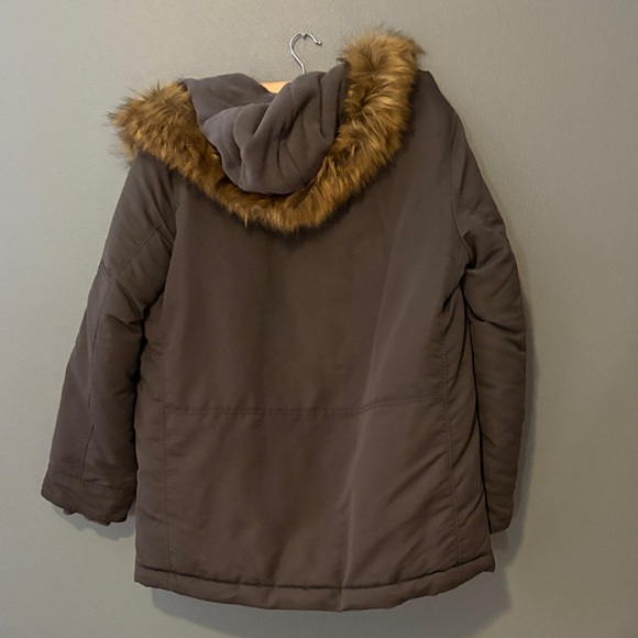 GAP Brown Ski & Snowboard Jacket with Faux Fur Hood - Picture 2 of 3